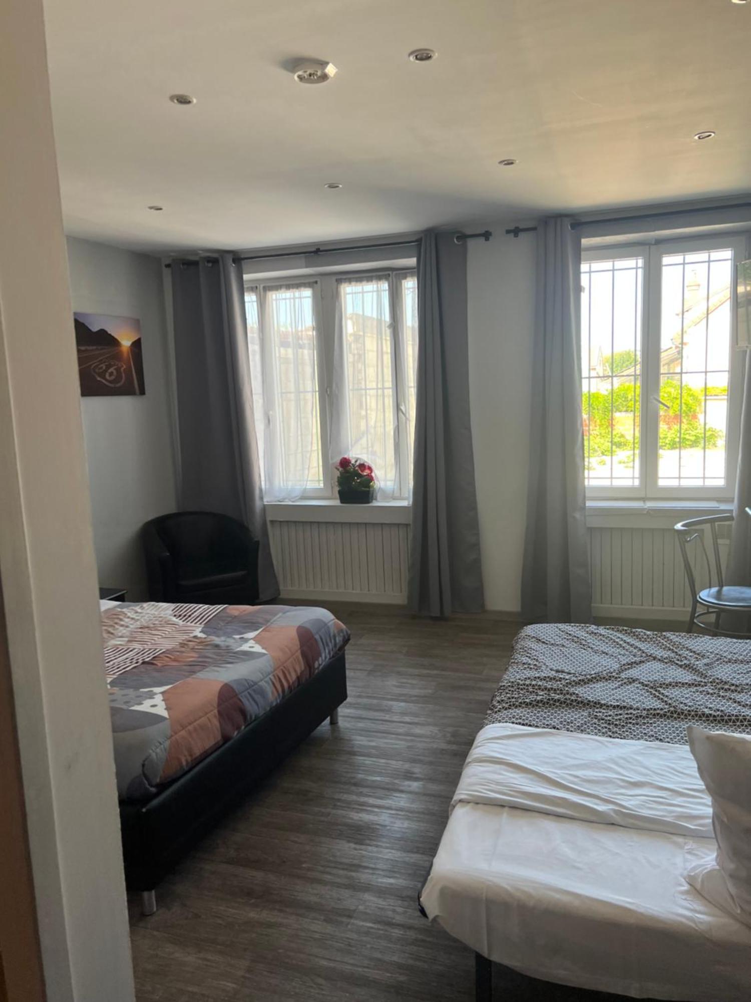 Hotel Des 2 Gares Auxerre Zewnętrze zdjęcie