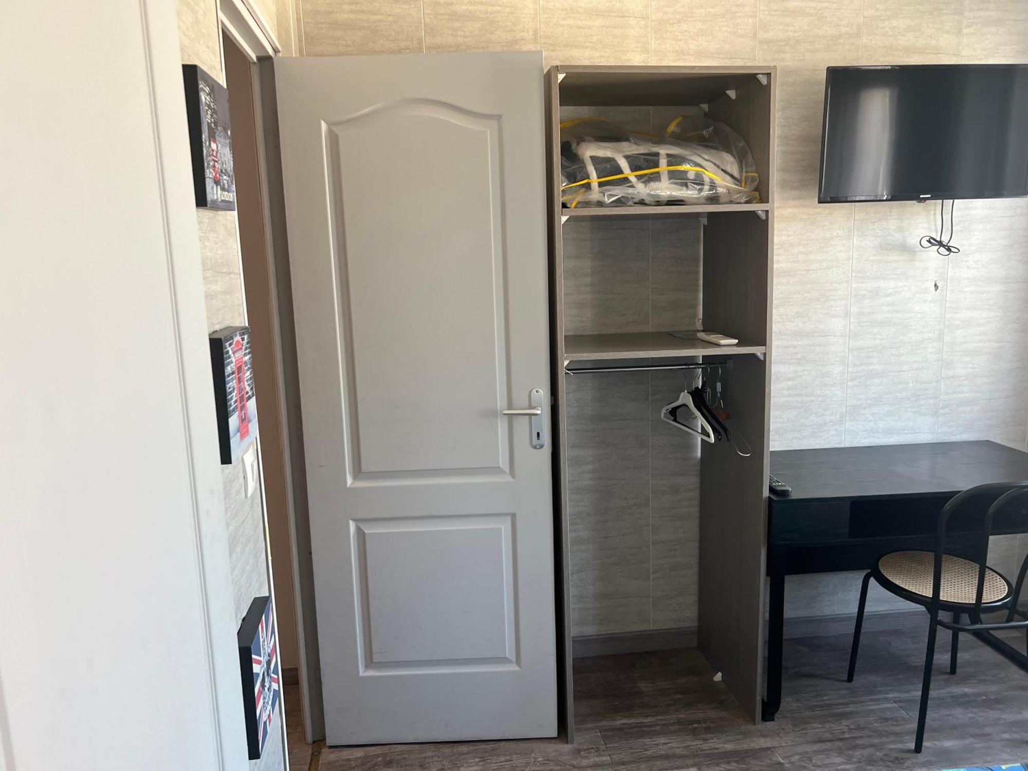 Hotel Des 2 Gares Auxerre Zewnętrze zdjęcie