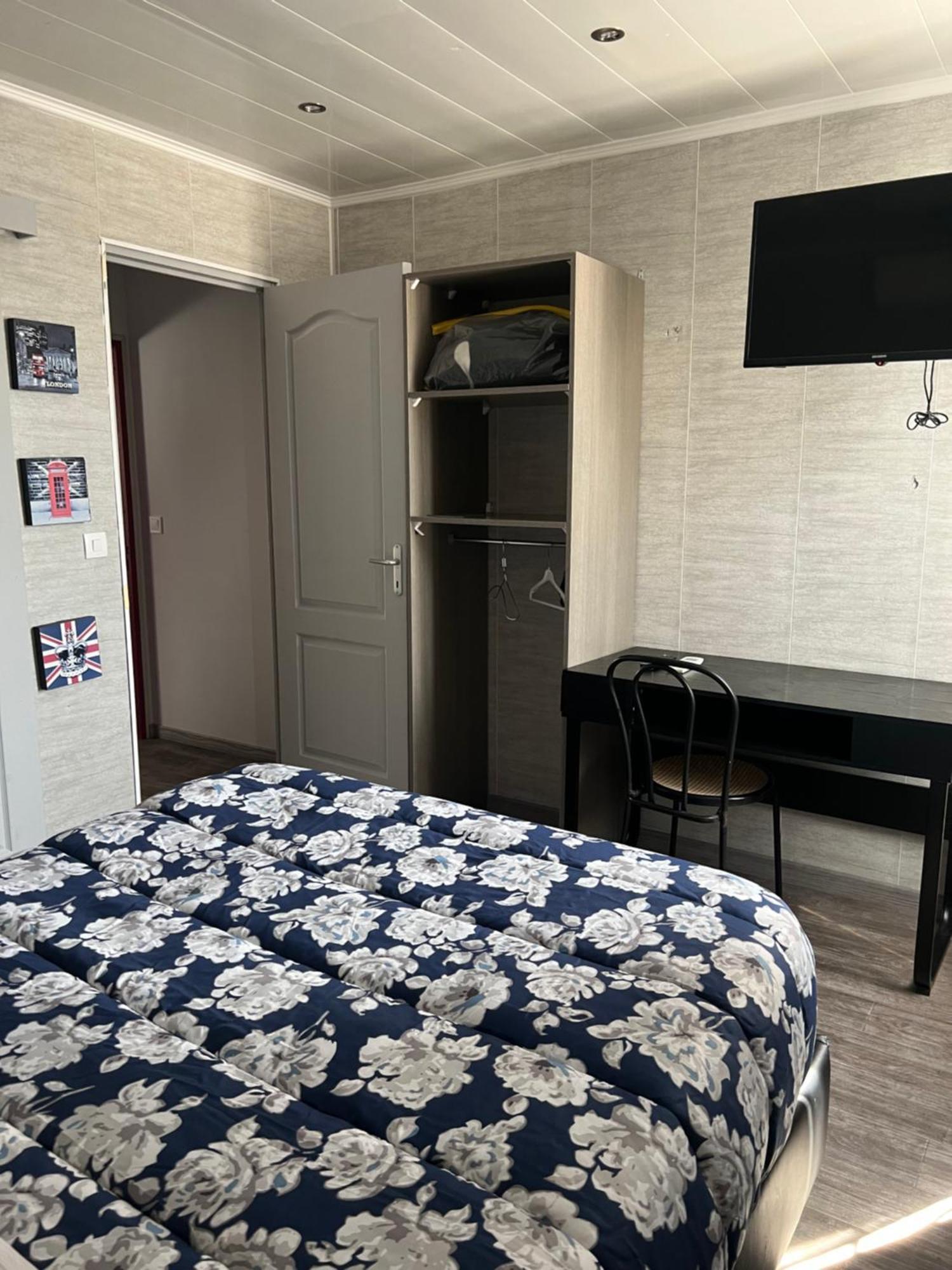 Hotel Des 2 Gares Auxerre Zewnętrze zdjęcie
