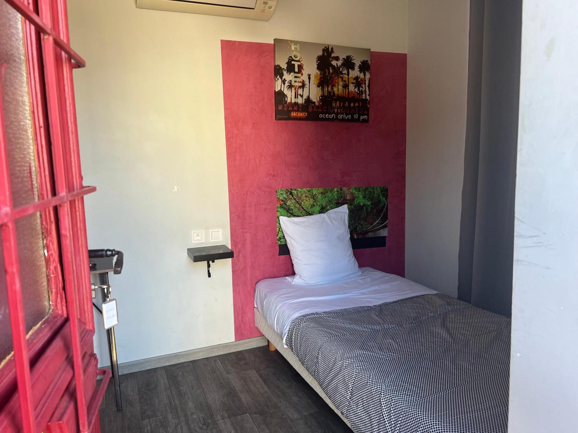 Hotel Des 2 Gares Auxerre Zewnętrze zdjęcie
