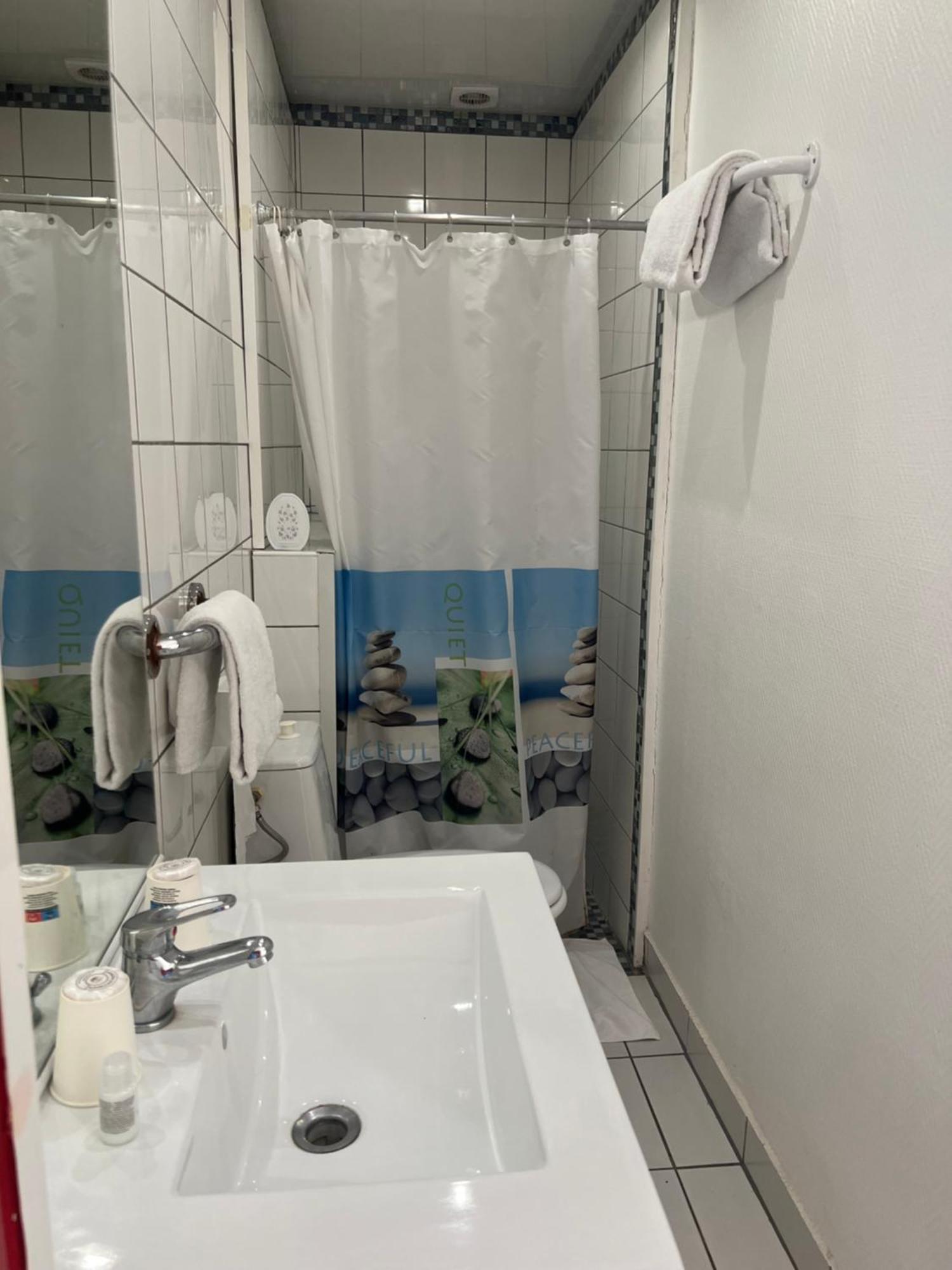 Hotel Des 2 Gares Auxerre Zewnętrze zdjęcie
