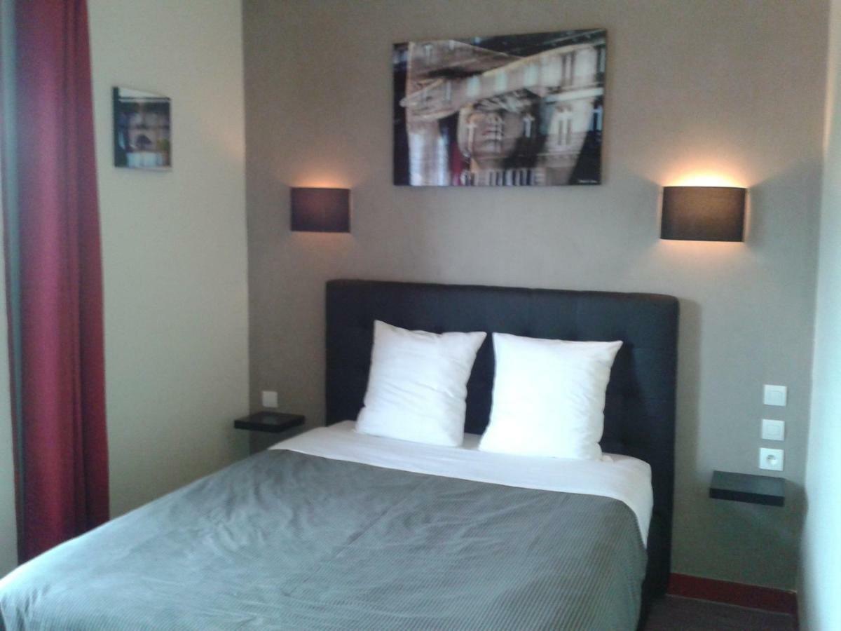 Hotel Des 2 Gares Auxerre Zewnętrze zdjęcie